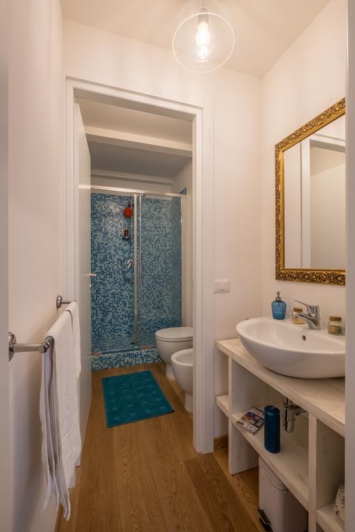 Fashion District Apartment Флоренция Екстериор снимка
