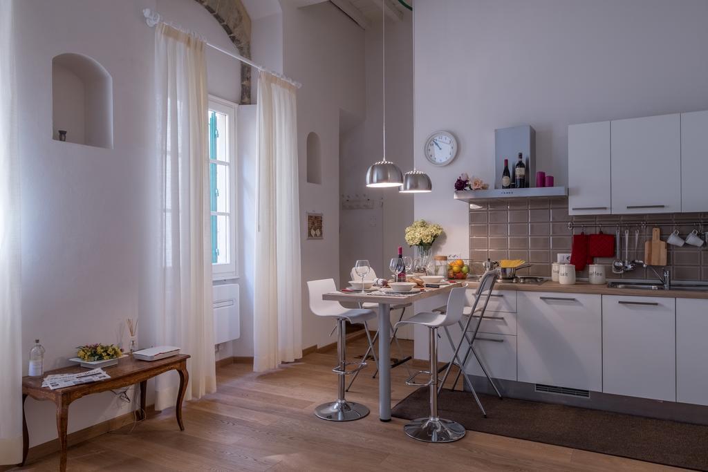 Fashion District Apartment Флоренция Екстериор снимка