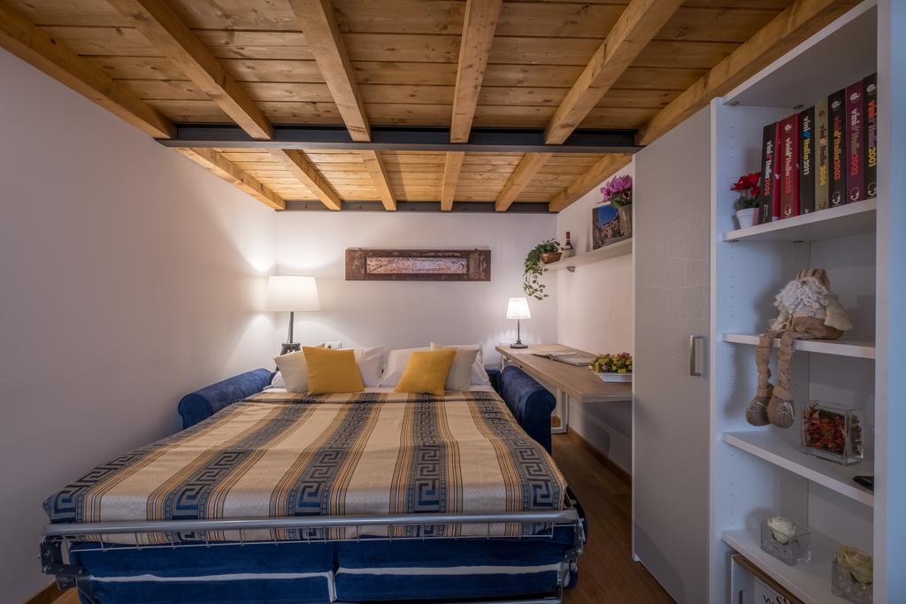 Fashion District Apartment Флоренция Екстериор снимка