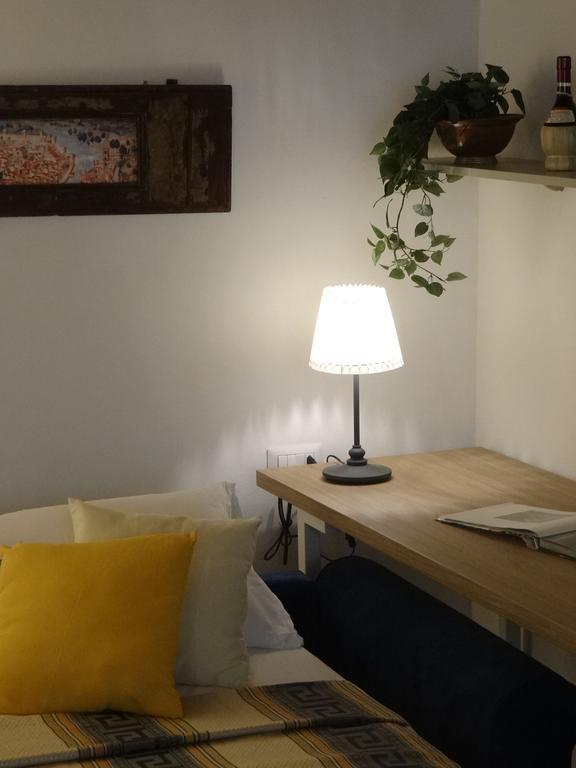 Fashion District Apartment Флоренция Екстериор снимка